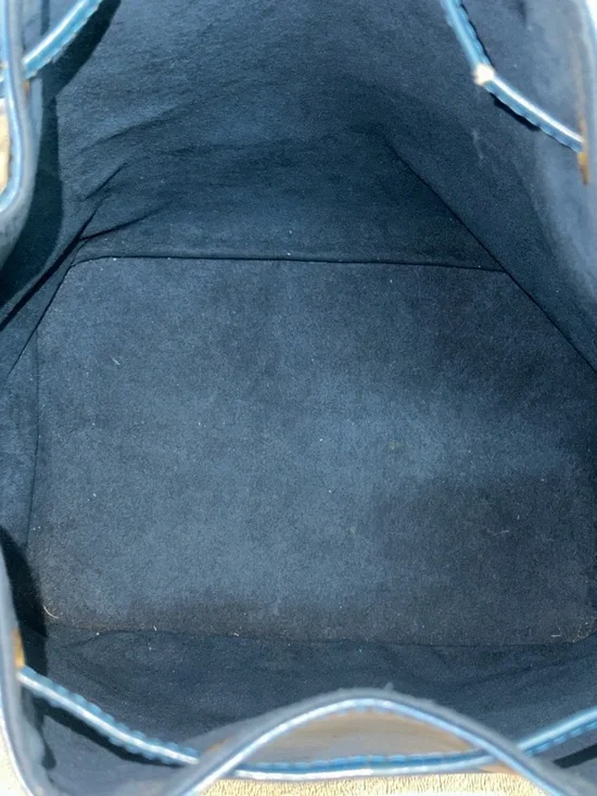 Authentic Vintage Louis Vuitton Noe Blue Epi Leather Drawstring Shoulder Bag - Picture 14 of 15